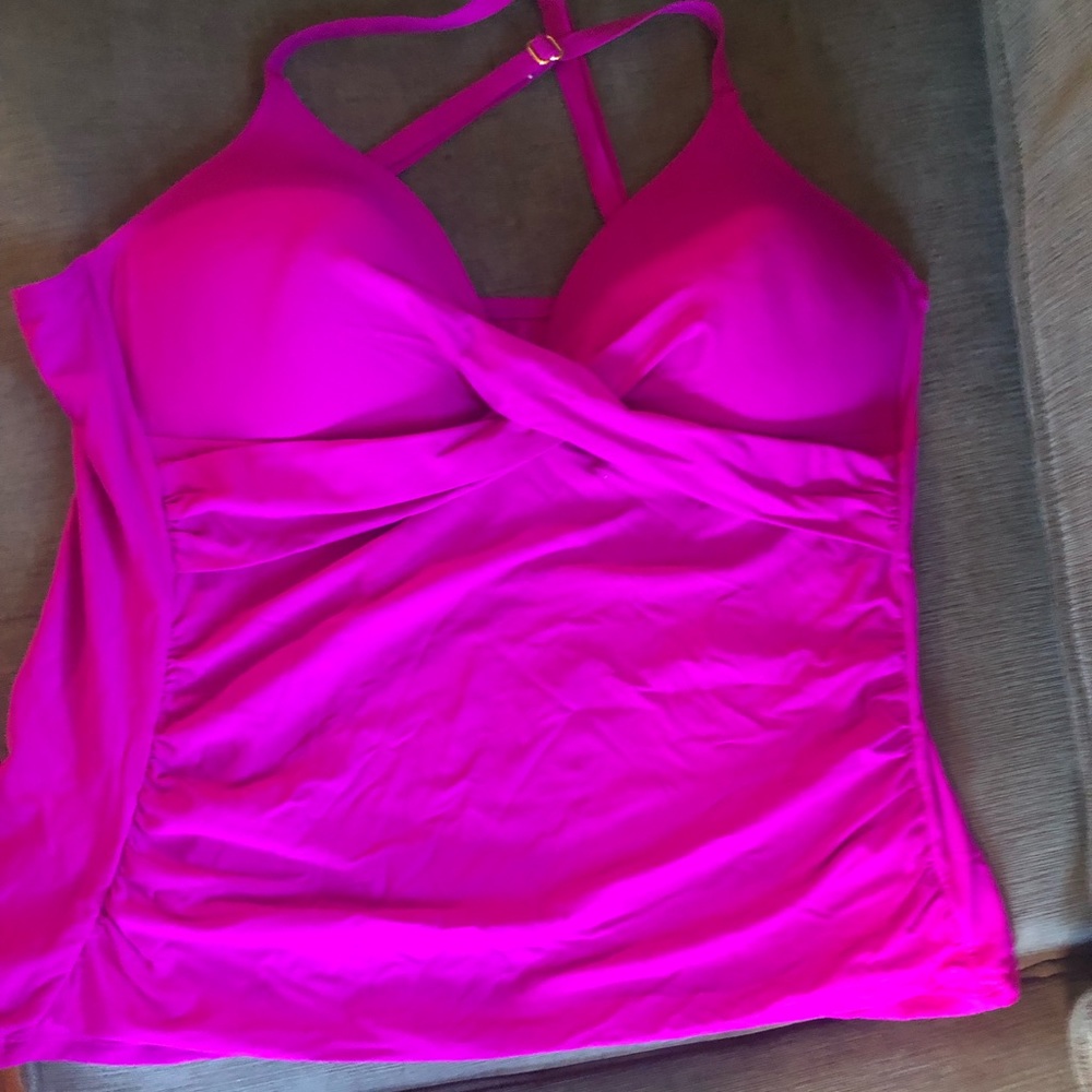 Apt 9 xxl pink tankini top . Tried on, not worn in water